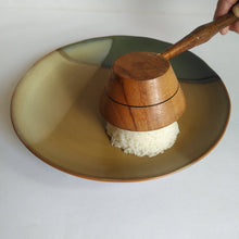 Load image into Gallery viewer, Mold for rice in wood
